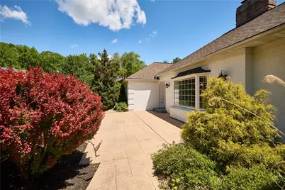 1989 W Point Drive, Lower Saucon Township, PA 18015 - Photo 4