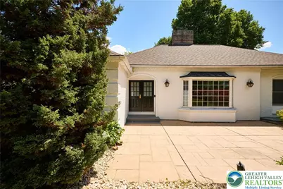 1989 W Point Drive, Lower Saucon Township, PA 18015 - Photo 6