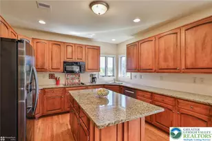 154 Country Chase Dr, Bushkill Twp, PA 18091 - Photo 12
