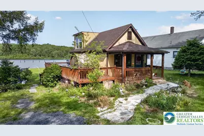 148 Sandy Beach Road, Clifton Twp, PA 18424 - Photo 2