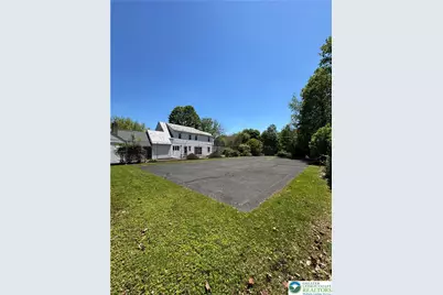 930 N Garibaldi Avenue, Washington Twp, PA 18013 - Photo 6