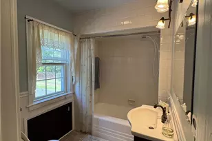 930 N Garibaldi Ave, Washington Twp, PA 18013 - Photo 56