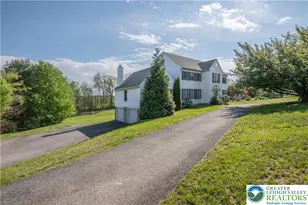 547 Roberts Rd, Bushkill Twp, PA 18064 - Photo 4