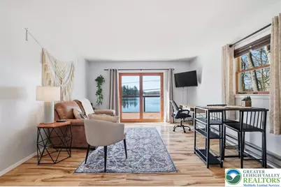 6430 E Lakeshore Drive, Middle Smithfield, PA 18302 - Photo 4