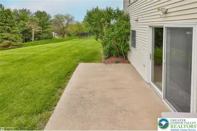216 Memorial Drive, Bath, PA 18014 - Photo 32