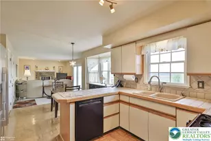 216 Memorial Dr, Bath, PA 18014 - Photo 10
