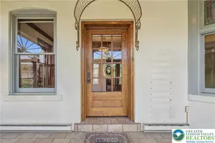 909 N 19th St, Allentown City, PA 18104 - Photo 2