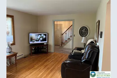 4682 Pine Drive, Lower Nazareth Twp, PA 18064 - Photo 8