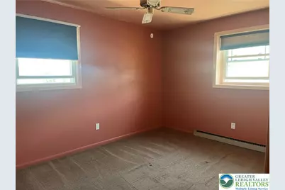 806 Locust Street, North Catasauqua Bor, PA 18032 - Photo 18