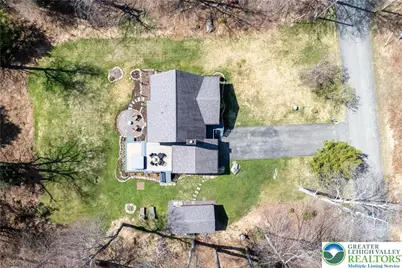 1013 Navajo Trail, Lehigh Twp, PA 18424 - Photo 2