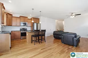 2207 Huntington Ln, Easton, PA 18040 - Photo 16