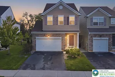 2207 Huntington Lane, Easton, PA 18040 - Photo 1