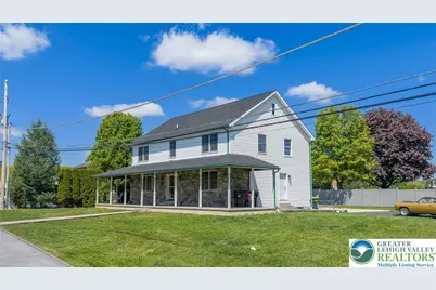 44 W 4th Street, Upper Nazareth Twp, PA 18064 - Photo 2