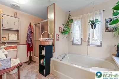 17 Valley View Drive, Moore Township, PA 18014 - Photo 18
