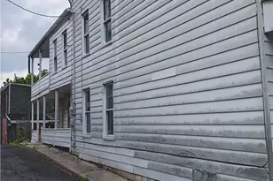 322 W Race St, Pottsville, PA 17901 - Photo 2