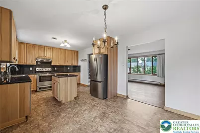 800 Maryland Street, Whitehall Township, PA 18052 - Photo 12