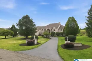 4126 Cambridge Ct, Lowhill Township, PA 18078 - Photo 6