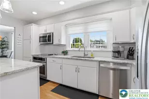 1822 Mark Twain Cir, Hanover Twp, PA 18017 - Photo 24