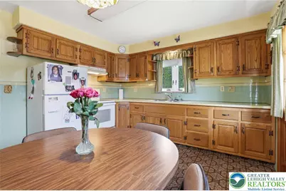 539 Beechwood Street, Emmaus Boro, PA 18049 - Photo 12