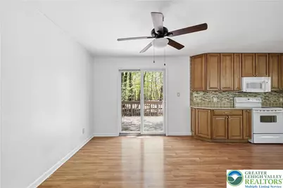 505 Chipmunk Road, Bushkill, PA 18324 - Photo 4