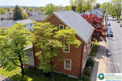 32 E Center Street, Nazareth, PA 18064 - Photo 6