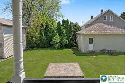 32 E Center Street, Nazareth, PA 18064 - Photo 14