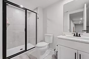 8150 Parker Pl, Upper Macungie Township, PA 18051 - Photo 46