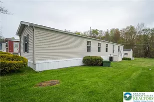 13 Clifton Manor Dr, Clifton Twp, PA 18424 - Photo 4