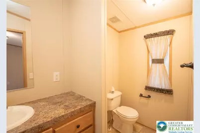 13 Clifton Manor Drive, Clifton Twp, PA 18424 - Photo 14