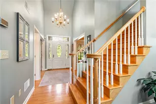 1880 Hamilton Dr, Lower Milford Township, PA 18036 - Photo 4