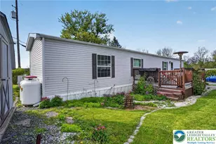 39 Country Club Rd, Allen Township, PA 18067 - Photo 2