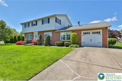 1920 Ravenwood Drive, Bethlehem City, PA 18018 - Photo 2