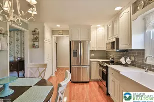 1920 Ravenwood Dr, Bethlehem City, PA 18018 - Photo 18