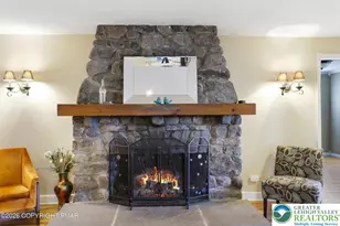 2135 Laurel Ln, Barrett Twp, PA 18323 - Photo 10