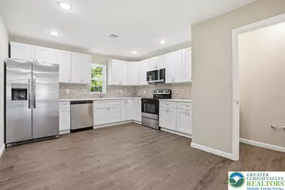 453 S Walnut Street, Slatington Boro, PA 18080 - Photo 14