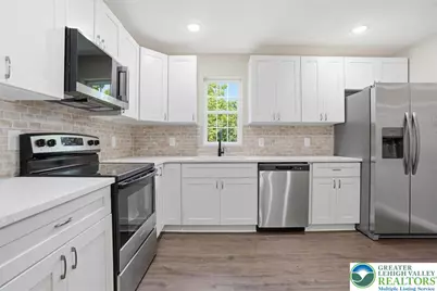 453 S Walnut Street, Slatington Boro, PA 18080 - Photo 10