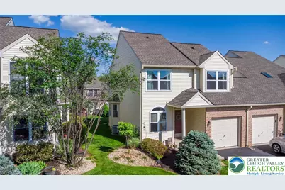 323 Surrey Place, Macungie Boro, PA 18062 - Photo 2