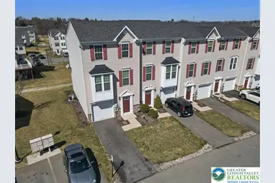 10 White Rose Lane, Palmer Twp, PA 18045 - Photo 2