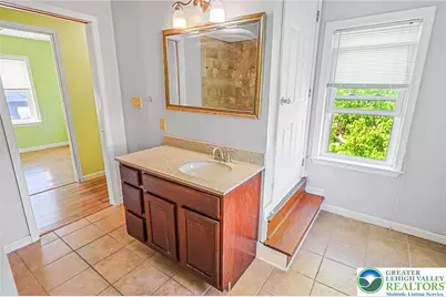 1131 E Lizard Creek Road, East Penn Twp, PA 18235 - Photo 28