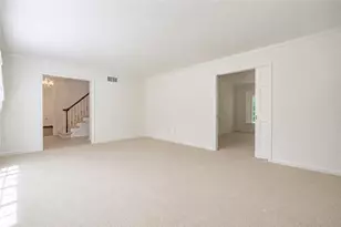 4777 Belmont Dr, Emmaus Boro, PA 18049 - Photo 10