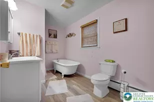 99 Garibaldi Ave, Roseto Boro, PA 18013 - Photo 22