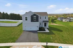 561 E 4th St, Penn Twp, PA 19506 - Photo 84