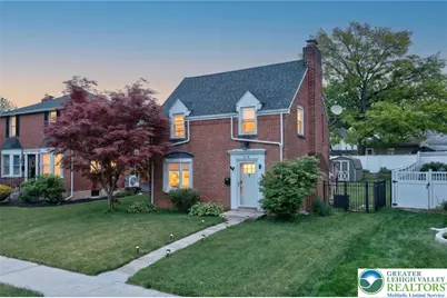 1716 Carlisle Street, Bethlehem City, PA 18017 - Photo 2