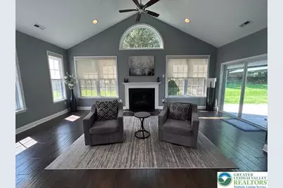 1051 Resolution Drive, Hanover Twp, PA 18017 - Photo 12