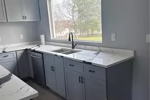 7487 Camp Meeting Rd, New Tripoli, PA 18066 - Photo 2