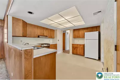 2765 Northampton Street, Palmer Twp, PA 18045 - Photo 14