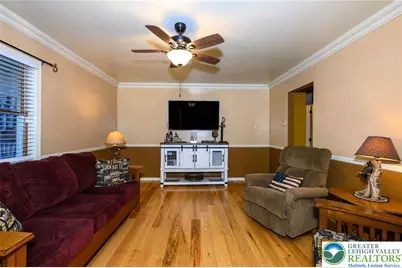 1254 Sky High Terrace, Chestnuthill Twp, PA 18330 - Photo 8