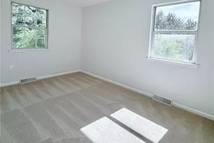 4943 Washington St, Washington Township, PA 18078 - Photo 56