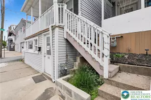 24 N 13th St, Easton, PA 18042 - Photo 4