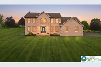 521 John Deere Drive, Hamilton Twp, PA 18354 - Photo 2